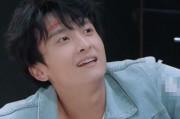 娱乐圈吃瓜酱铁子,揭秘明星幕后故事，带你领略娱乐圈风云变幻