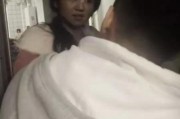 网红不露脸吃瓜视频女生